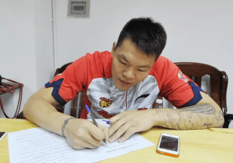 朱芳雨：职业生涯获得两次全运会金牌对我来说非常幸运